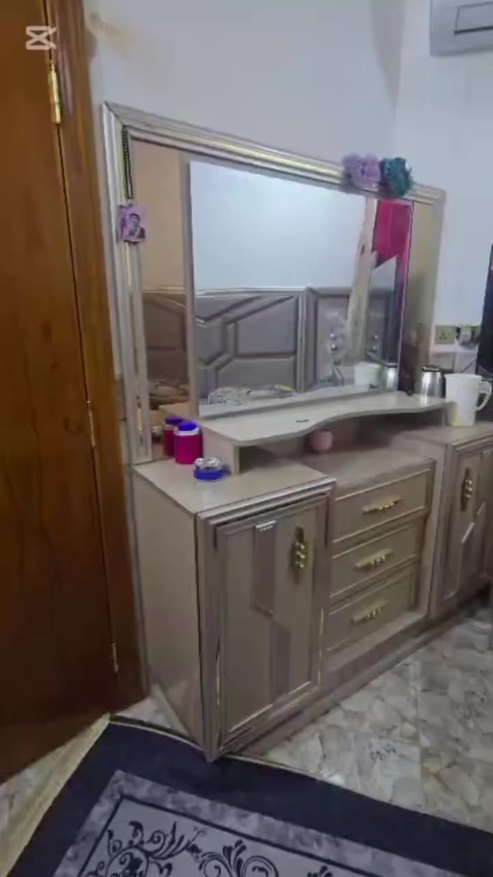 سلام عليكم
غرفه تركيه للبيع اصليه الضهر بلوك برغي وجوي حديد غرفه نضيفه لامضروبه ولاشي استخدام سنه بس


**إذا كنت صاحب هذا الإعلان وتريد حذفه لأي سبب، رجاءا أرسل رسالة إلى الدعم الفني**