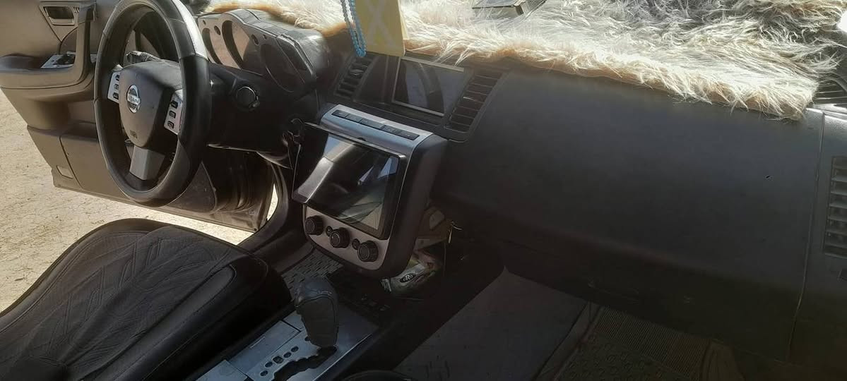 سياره نيسان مورانو مديل ٢٠٠٥ وارد امريكي مكفول من الكلبه والكص والعيب الشرعي مصبوغه عام لجماليه مكينه وكير كامري رقم بغداد 
مواصفات 
فتحه بالقماره 
محرك ٤ سلندر ٢٠٠٠
ويل كب 
منضومة زنون 
بلاجكتورات زنون 
تدفئه، تبريد 
شاشة تاب 
كشناة جلد 
تدفئه كشنات 
ماشيه ١٩٦
السياره جاهزه 
***********
