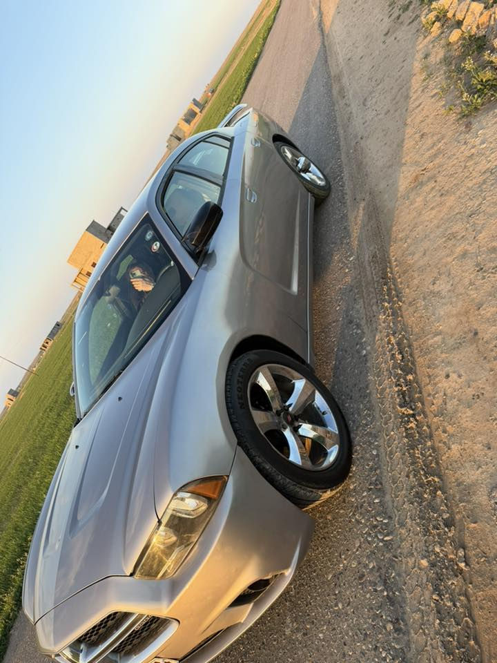 سلام عليكم أدوات جارجر 12 كير عصه شاشه زغيره
محرك 3600 محرك كير صدر شرط سياره جديده مكفوله من رصعه متومه طبق لأصل السعر 52 وبيها مجال قليل مكان شرقاط مراوس يرهم مراوس دوات

‭0782 915 7955‬
