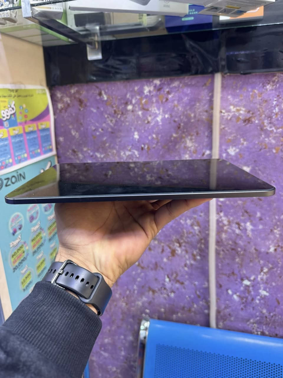 #للبيع
‏iPad { pro 11inch }❇️
 _________________
❇️ ذاكرة:(256) 
❇️مستخدم (بحالة ممتازة) 
❇️المعالج M4
❇️بطارية:-91
❇️عدد الدورات:- 243 فقط
_______________________
❇️ملحقات الجهاز: شاحنة كاملة + كارتون 
❇️الجهاز محدث آخر تحديث 
______________________________
اي استفسار خاص او الاتصال :- 
❇️العنوان :صلاح الدين-قضاء بلد
             {***********}
او التواصل على الواتساب من خلال الرابط :- 

https://api.whatsapp.com/send/?phone=9647771588622&text&type=phone_number&app_absent=0&wame_ctl=1
