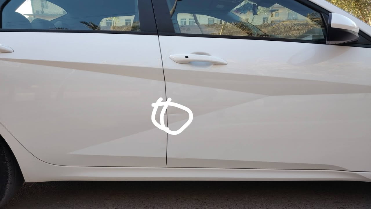 السلام عليكم
اللهم صل على محمد وآل محمد

النترا هايبرد 2024 امريكي حادث مسطرة الجاملغ  وجاملغ خلفي الصبغ البيها فقط جاملغ الخلفي والمسطرة
بجم ابواب كلها كبس بحاله الشركة وكل الصور منشورة  

وبيها طخة خفيفة جدا بالباب ماشر عليها   ماشية 19 الف ميل

السياره بسمي تحويل ثاني يوم

مواصفات حلوة وكلش هواي 

١-بصمة تشغيل ابواب وصندوك. (بصمة ابواب لمس)

2-محرك 1.6

3-كاميره  خلفية دوارة

4-رادارات 360 درجة ( امامي جانبي خلفي ) تمنع التصادم الامامي والجانبي والخلفي

5-التحذير عند فتح الباب

6-تحكمات ستيرن 4 جهات

7-دشبول شاشة 4 وضعيات للعدادات

8- 3 وضعيات قيادة ( عادي سبورت ذكي )

9- مثبت سرعة ذكي ( التحذير عند مغادرة المسار )

‏10-Auto Hold التوقف لفترات قصيرة

11-الهاند بريك بصمة

12-شاشة بلازمة حجم كبير لمس تدعم نظام الابل كار بلي والاندرويد اوتو بدون كيبل يربط التلفون واير ليس و GPS

13-ويل كب ١٧ مميز

14-نظام الصوت Bose عدد السماعات 8

15-تشغيل عن بعُد

16-اضواء ترحيب عند الاقتراب

17-لايت لد 3عدسات وسكنات لد

18-نقطة عمياء

19- لد متغير الالوان 12 لون على طول الدشبول

20- كير اوتماتيك و S وعادي

21-تحديد مسار وقيادة ذاتية  ورادار امامي

22- مانع انزلاق

السعر 161 وبي مجال آن شاء الله

للاتصال:*********** 

عنوان بغداد الشعب
