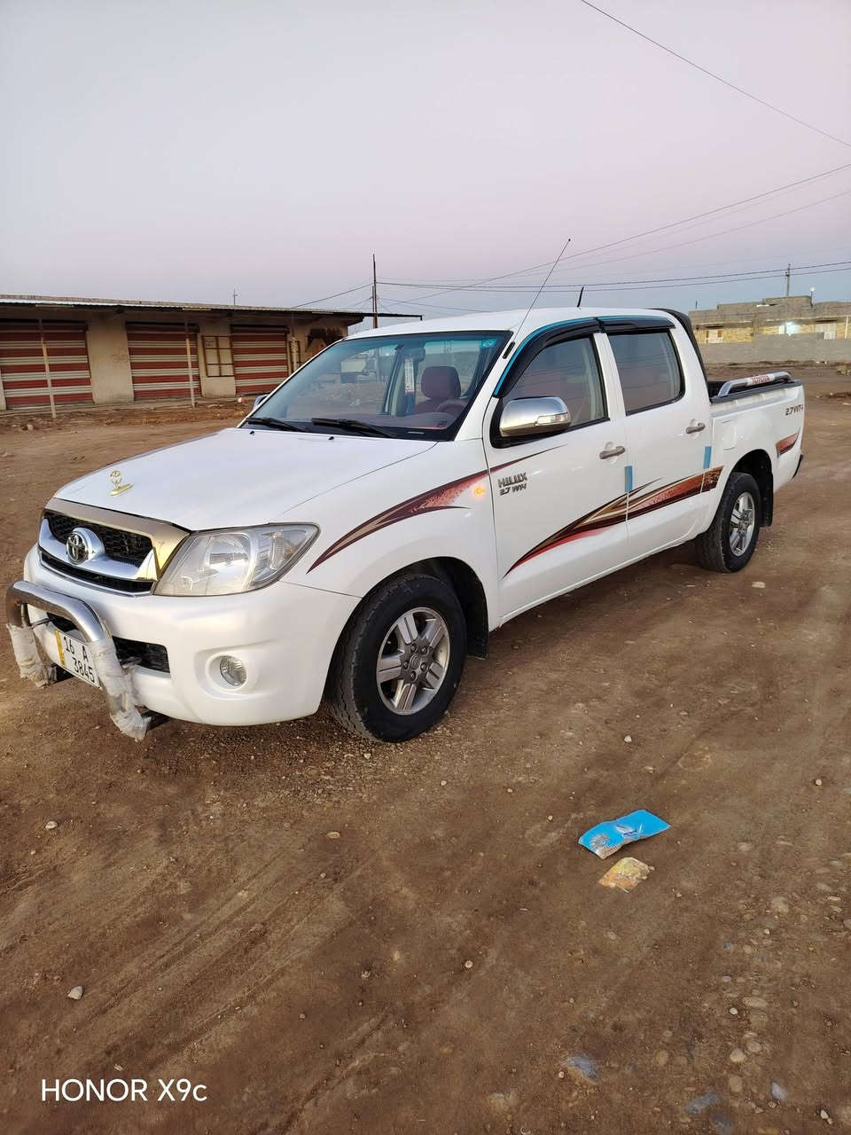 سلام عليكم 
بيكم هايلاكس للبيع موديل 9سياره نضيفه گير اومكينه وكسن وحداديه  تبريد تدفه كفاله رقم قادسيه انگليزي
رقم ***********
