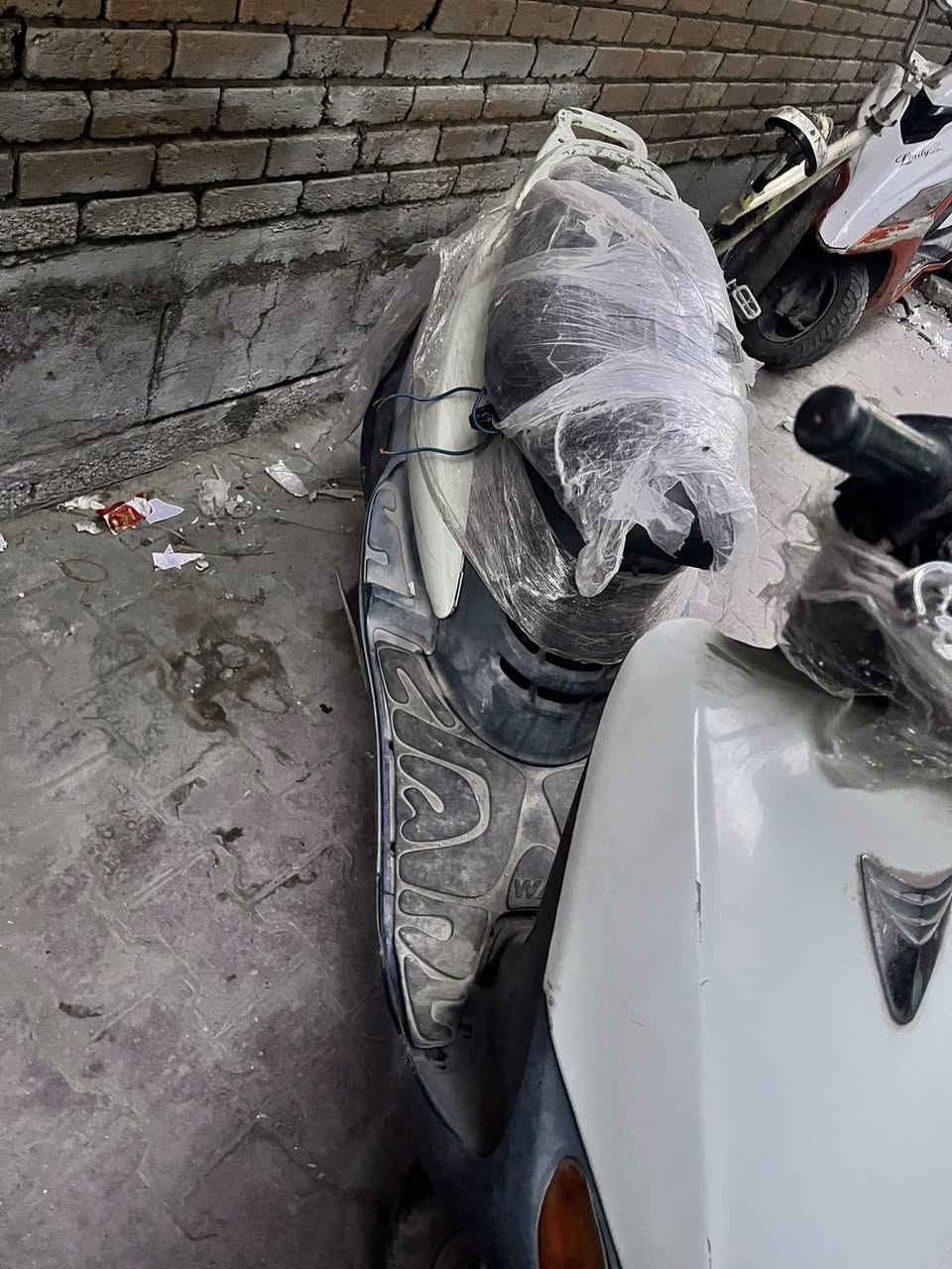 سلام عليكم دراجه سيام مكينه ناعمه بيها بس الهندر خارط السعر 500 مكاني بغداد الكاظميه ***********
