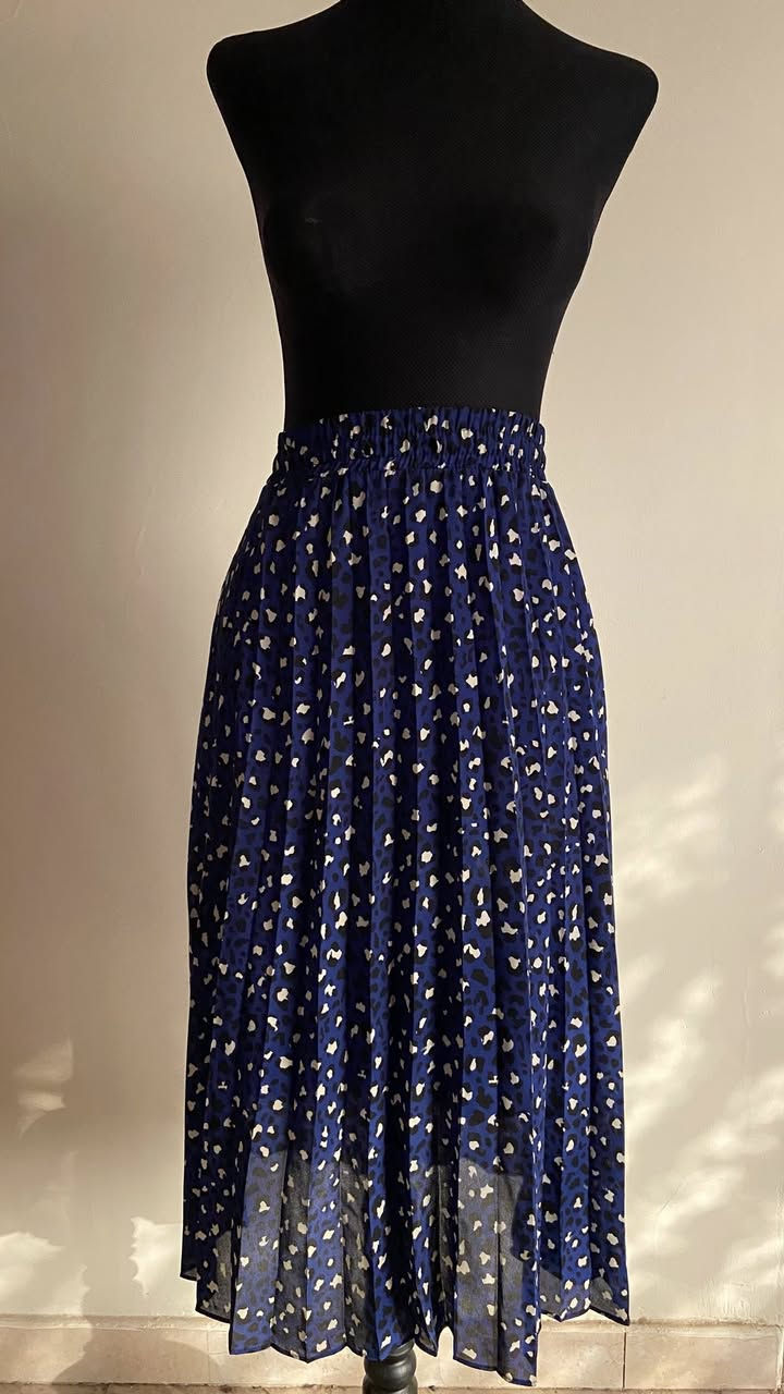 تنورات للبيع مستخدم قليل جدا كلهم جدد وأغلبهم من ستاند بلو والقياس يلبسن من 42 لل 46 والسعر من 8 الف لل 5 الف وموجود هواي قطع للبيع إذا تحبون خاص


**إذا كنت صاحب هذا الإعلان وتريد حذفه لأي سبب، رجاءا أرسل رسالة إلى الدعم الفني**