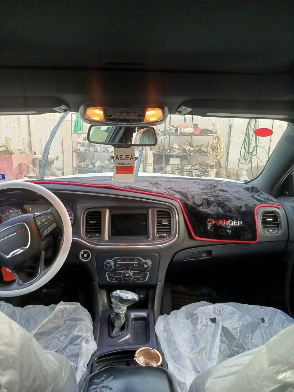 من رخصت مدير الكروب .جارجر 2017رقم بغداد أنكليزي سنويه باسمي لل 32
بدون ايرباك كشنات  جلد تدفئه تبريد ستيرن تدفئه فتحه بنوراما حساس خلفي حساس امامي السيارة جديده كفاله ماعدا البنيد فقط بارد  .ملاحضه إني مكلف بل النشر هذا رقم صاحبها ***********‏
