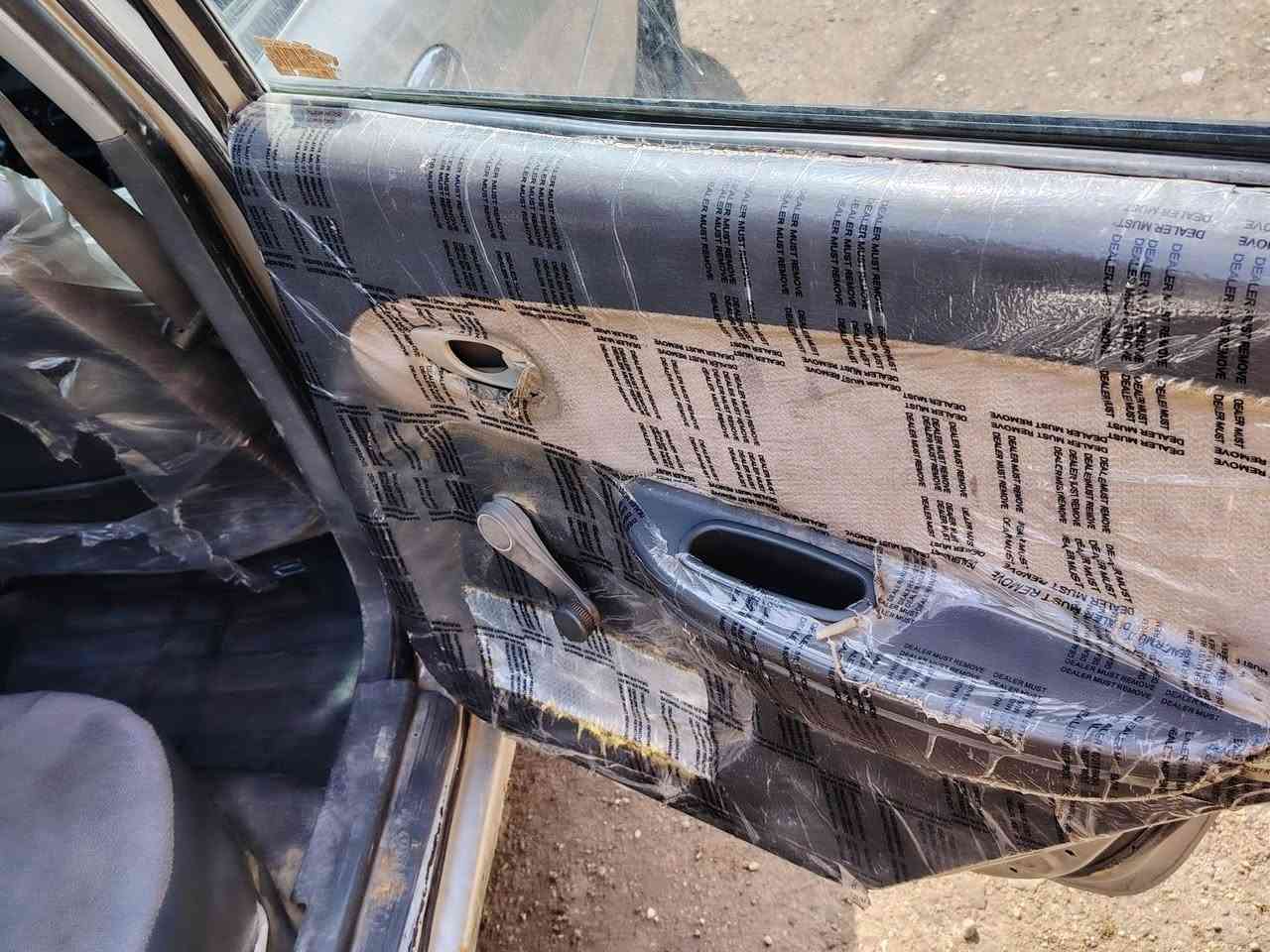 السلام عليكم سيفيه موديل 2000للبيع المحرك الف وستميه السعر40وبيه مجال مكان السياره ديالى بعقوبه اتصال على الراقم ***********
