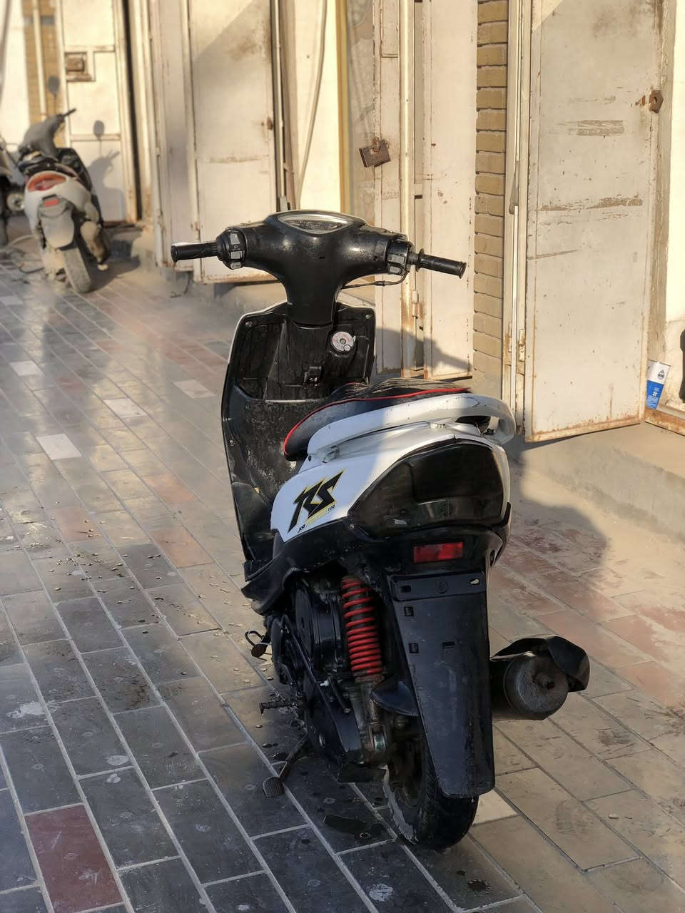 السلام عليكم دراجه ماكس عدله للبيع دراجه شلعه ضعيفه فقط مكاني بابل ***********
