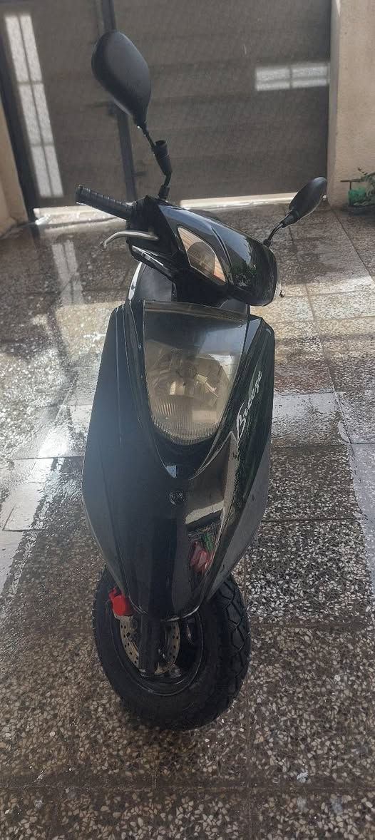 السلام عليكم دراجه بريز 140 مكينه مفتوحه تجفيت اصلي بوشه وبستم اصلي  فقط ناعمه دراجه خير من الله شلعه ومعدل نضافه موضحه بالصور سعر 475 وبيه مجال للطيبين مكاني بغداد الدورة
رقم / ***********
