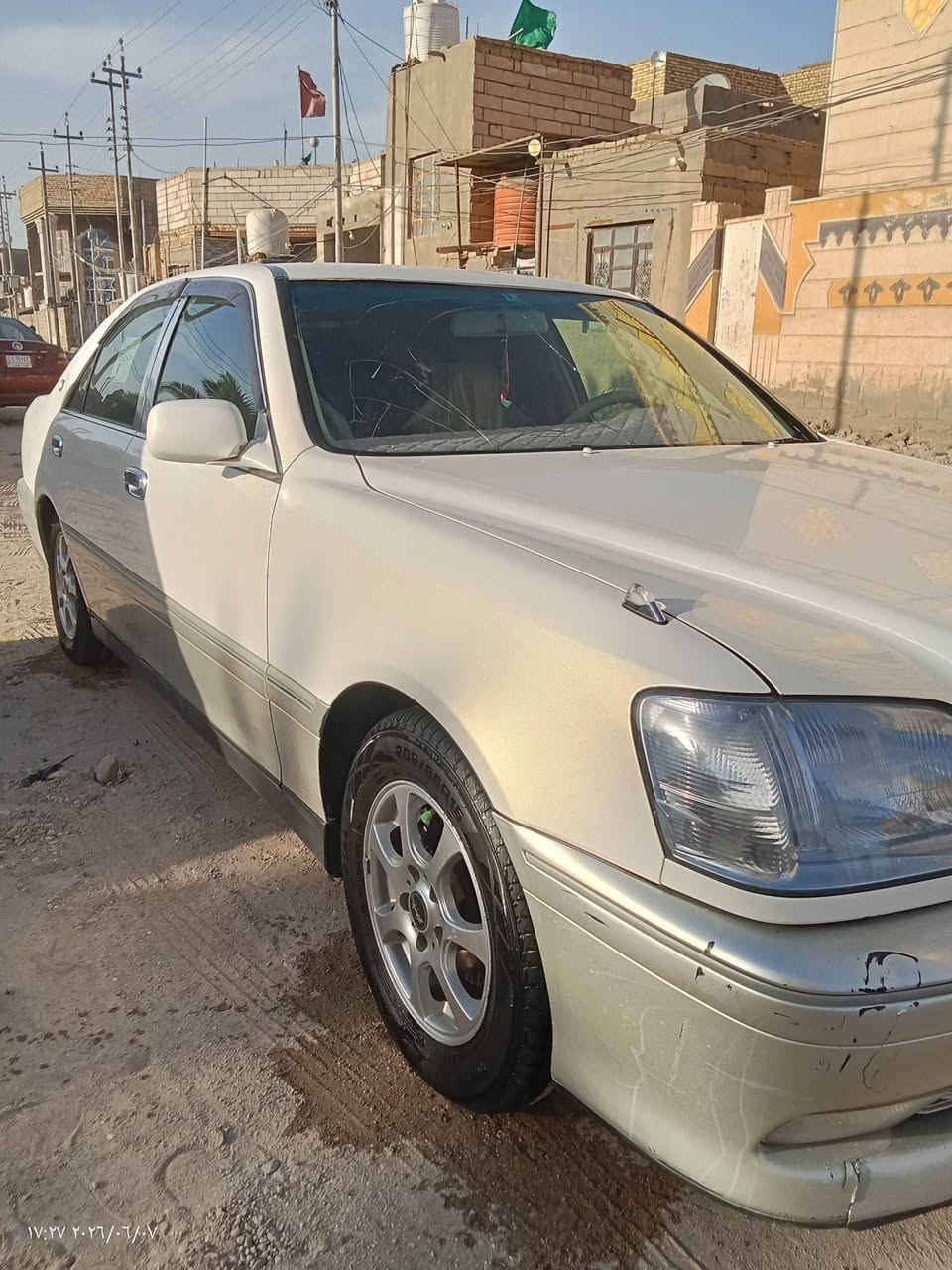 السلام عليكم 
ملكه 2003 مكصوصه جنطه 
المواصفات دكمتين.  برده كهربائيه .كشنات كهربائيه 
 الحداديه جديده مكينه وكير جديدات .تبريد ثلج 
العنوان سوق الشيوخ 
السعر 36
***********

