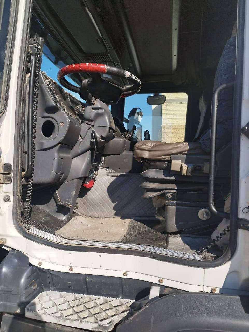 السلام عليكم للبيع سكانيه2002 انجكتر خطين تخم تاير رقم بغداد انكليزي  باسمي  شاصي مبطن مكفوله لافطر ولاكسر مكينه بيها تبخير السعر 150وبيها مجال للإستفسار  ***********
