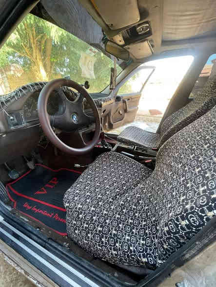 السلام عليكم عندي بي ام 525محرك مسكر مال صقر 28دبل فانوس شرط كير ومحرك رقم فحص صلاح الدين سعرها 20ورقه وبيها مجال ***********
