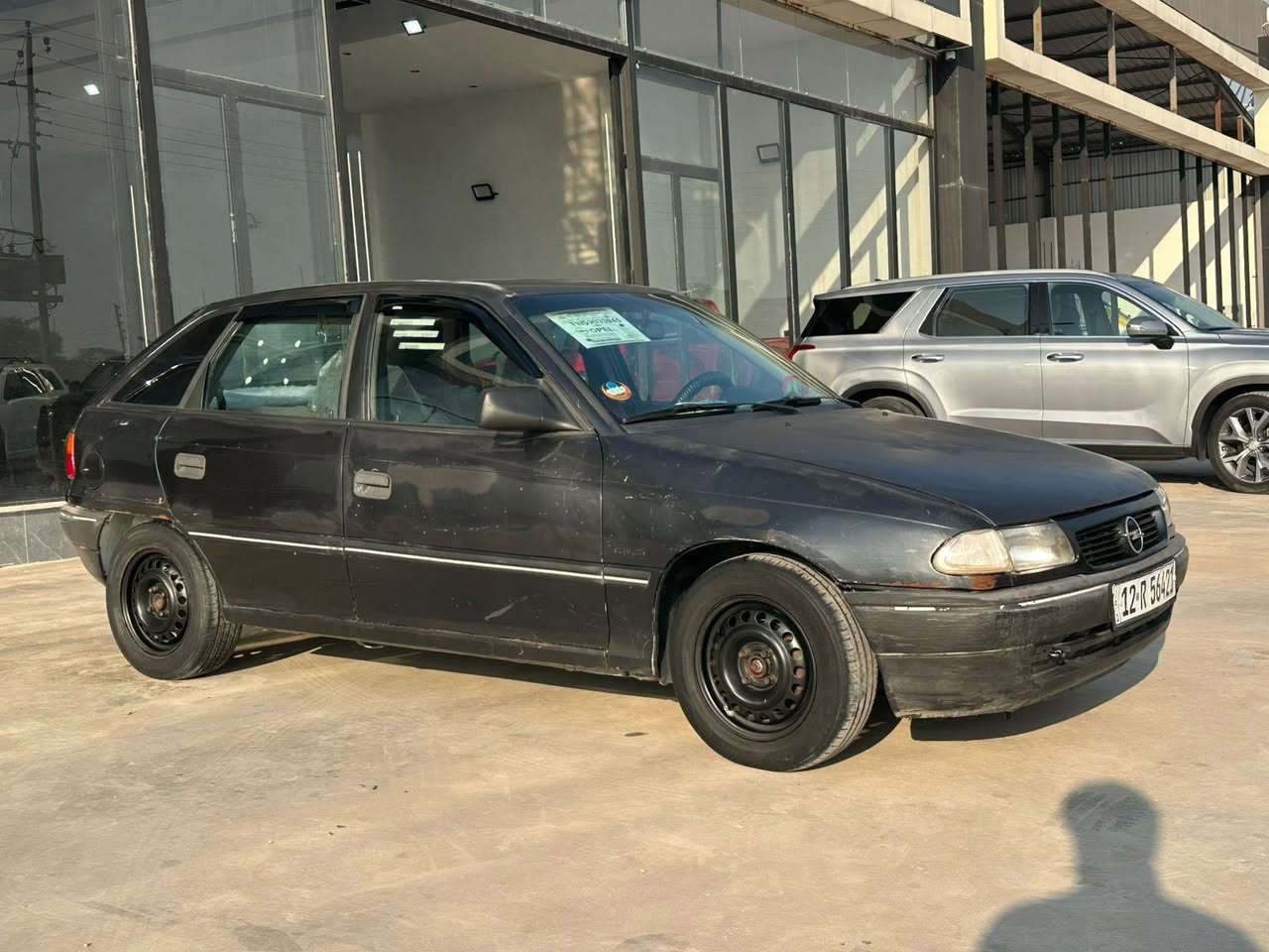 السلام عليكم
استره حجم 14 موديل 1992
كير مكينة شرط لا صرف ولا نفخ 
وبدون صبغ 
 صدر جديد
تايرات جدد 
 باتري جديد 
كهربائياتها كلها شغالة بشرط 
رقم نينوى ( دولي ) باسمي 
سنوية جديدة 
مكان السيارة الجانب الايسر ( قادسية الثانية )
السعر 47 وبيها مجال 
ما متواجد عالخاص (نهائي) اي استفسار عدا الي بالمنشور عل ارقام 👇🏼👇🏼
***********
***********
