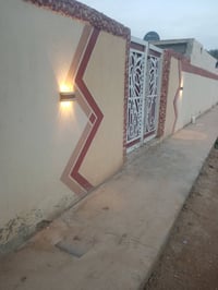 منطقة الزهراء الجوت • بيت للبيع • ٥٥٠م