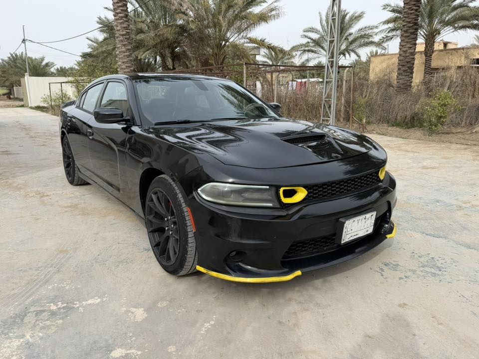 جارجر 2015 حادث جاملغ وبنيد بدون دواخل
رقم بغداد ماشيه 100 الف ميل جاهزه بدون نواقص كير محرك حداديه تخم تاير كله جديد السعر 168 وبيه مجال بسيط 
للاستفسار 
***********
***********
العنوان بابل الحله
