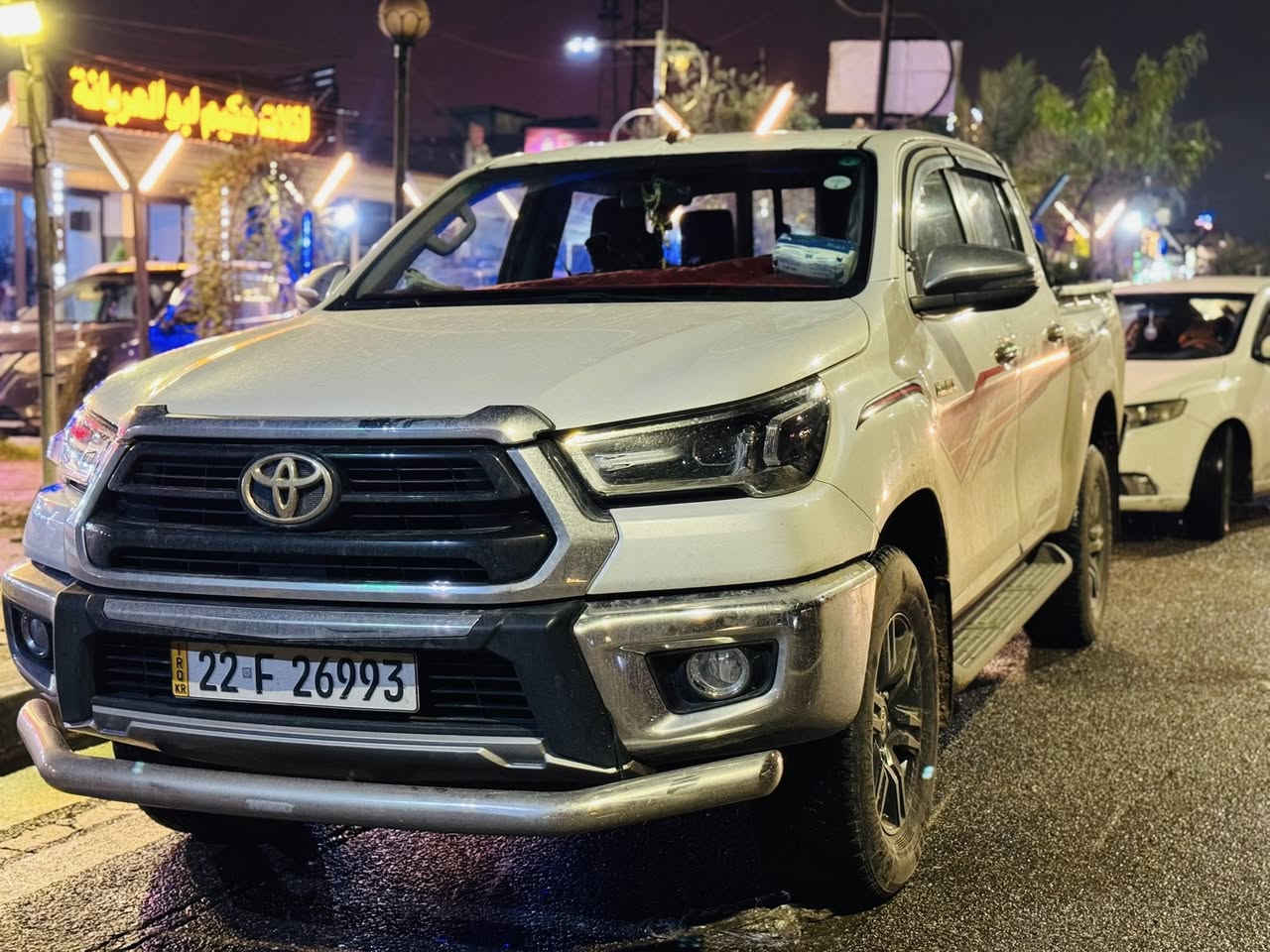 السلام عليكم للبيع هايلوكس 2023سيد نهرو ماشيه73حقيقي گير اوتماتيك مكفوله كفاله عامه من الدعاميه للدعاميه بيهه بطاقة بانزين سنويه بأسمي شرط التحويل السعر 320 $مجال قليل 
للأستفسار ***********
***********
