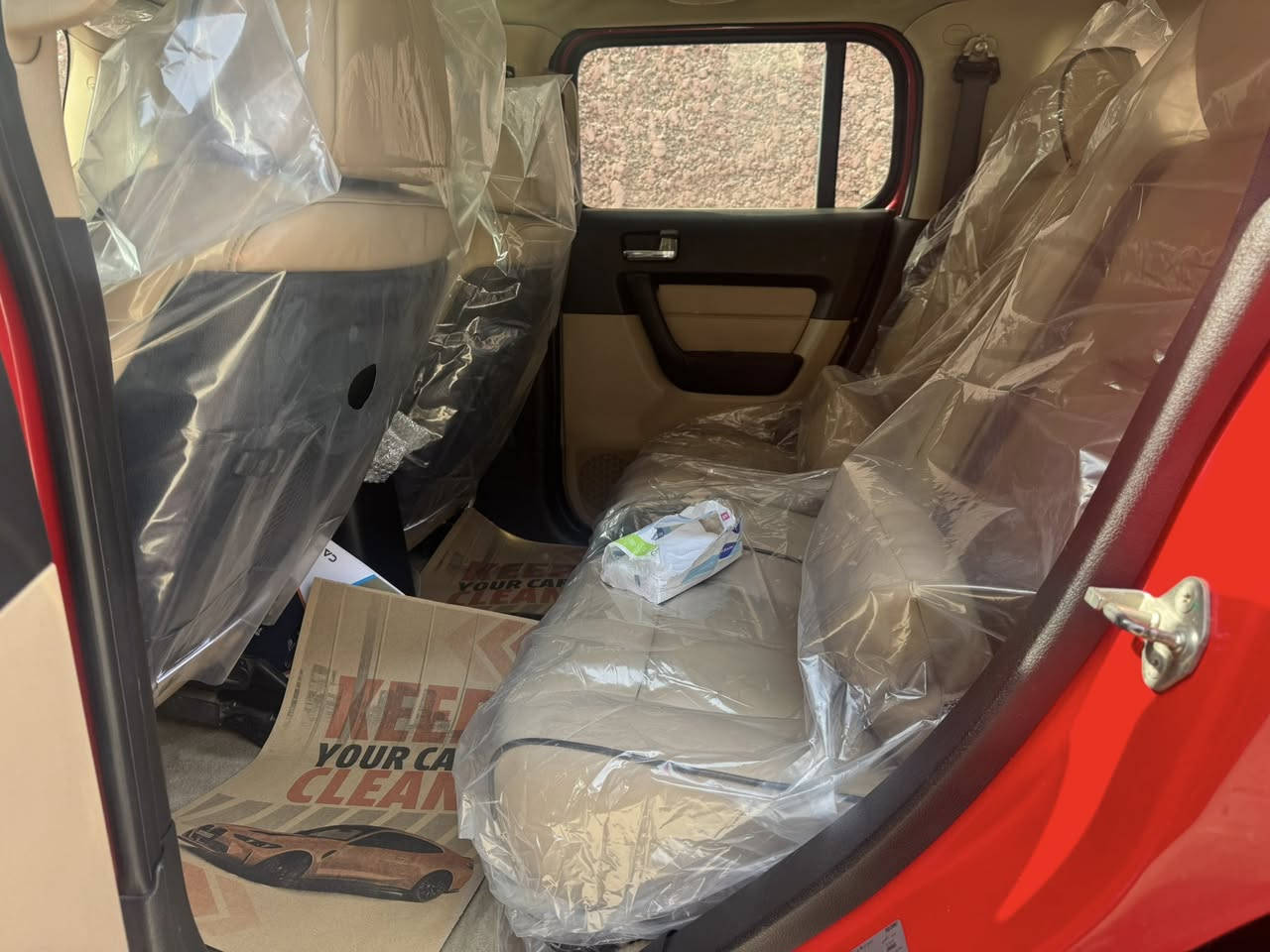 سلام عليكم h3 سيارة أخت زيرو 0️⃣ خليجية مكفولة من كل شيء كل بيهه ابلادي رقم بغداد *********** شرط عده مال شركه منازله فول موصفات كشنات حار بارد كهرباء ⚡️ غرفه سيارة إذا مو كارتون سيارة ماشيه 150 مكفوله من شخط
