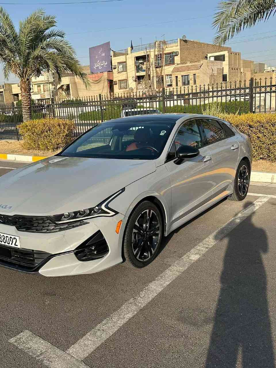 كي فايف جيتي لاين موديل 2023 امريكي 

فول موصفات١/١

محرك 1600 تيربو

بانوراما 
‏بصمة تشغيل عن بعد 
‏داخل أحمر 
￼ كشنات جلد
‏ لايت ٣￼عدسات زنون
￼ حساسات أمامي خلفي￼￼￼￼
ويل كب حجم ١٨
وبعد بيهه هواي موصفات
‏الحادث في المنشور 
بدون شواصي بدون لغود بدون ارباك
￼ ماشي في أمريكا 26 
‏ الحالي ٣٣ ميل 
مكان بغداد 
السعر210وبيهه مجال 
***********￼￼￼
