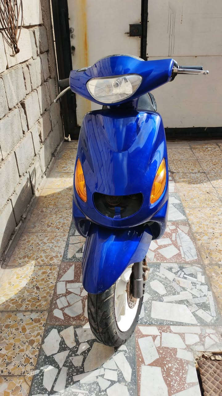 سلام عليكم دراجه للبيع دراجه حلوه ونضيفة توه مجفت ارادله بس كلجات  وسعره مناسب 750 الف وبيه مجال بصيط وحياكم الله.
للتواصل ***********
