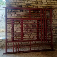 شباك تفصال غير مستعمل للبيع ارتفاعه 185وعرض 2متر    سعر 250 وبي مجال  ...