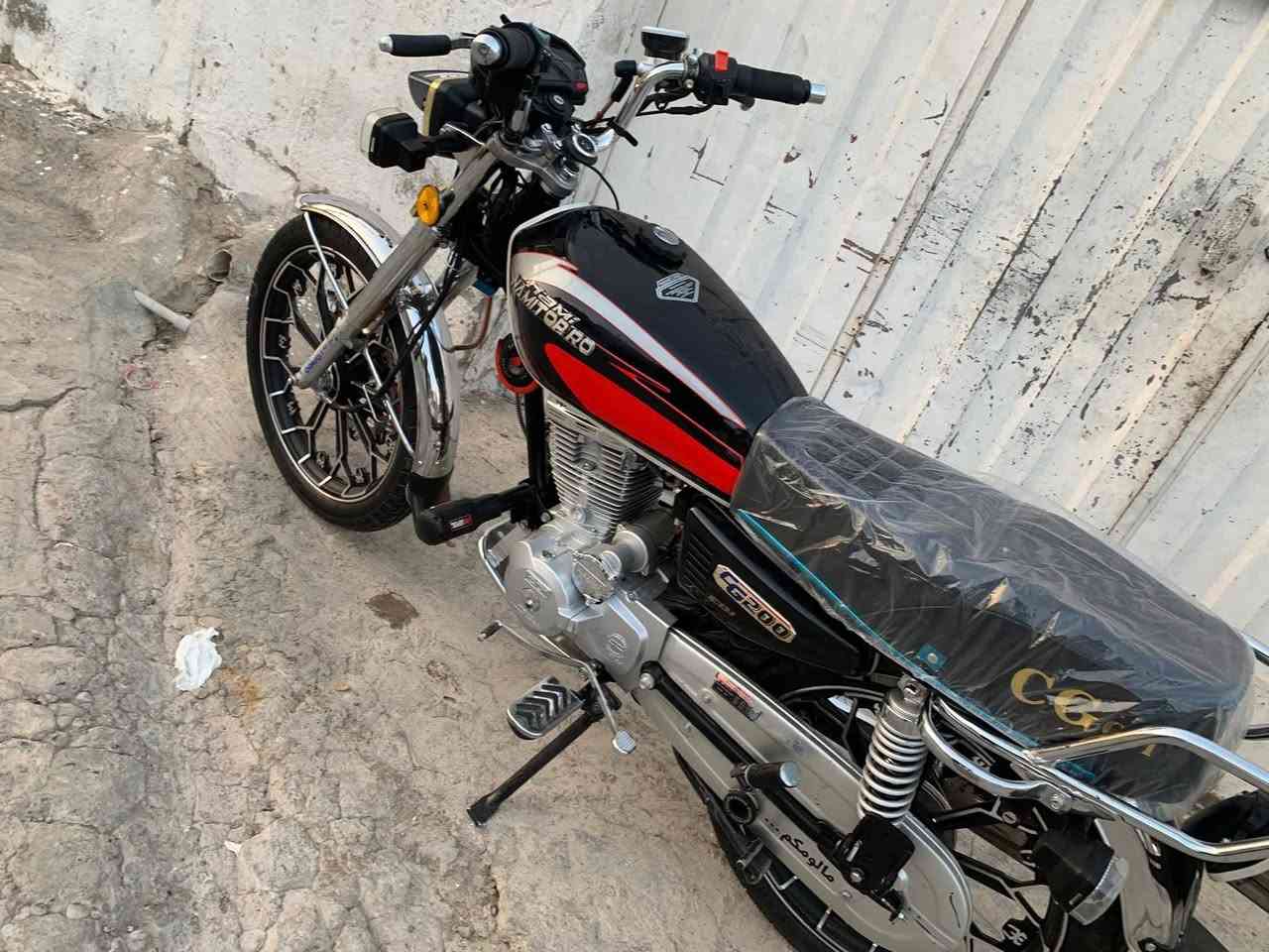 سلام عليكوم شباب مطور نامي توبرو مكينا ٢٠٠ صافي موديلا ٢٠٢٥ وا مكينا ٢٠٢٠ مطور مكفول من كلشي ما بي اي عيب سعر ٧٥٠ وا بي مجال رقم ***********
