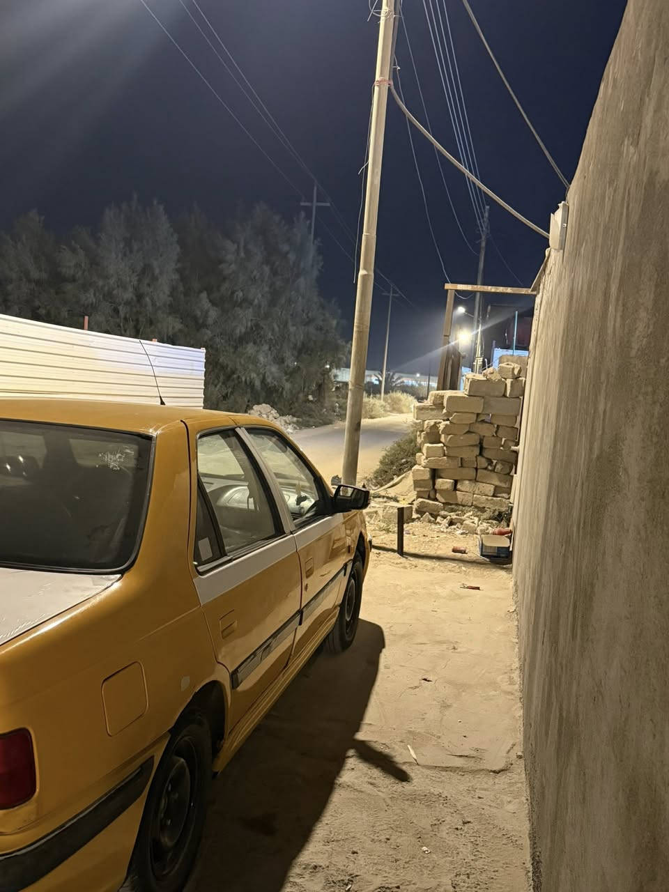 بيجو بارص للبيع مديل 2018 سياره حلوه جديده حداده جديده كير مكينه كفاله غرفه جديده رقم بصره تحويل ثاني يوم سياره تخم تاير منضومه زنون كله جديد شاشه مكانها البصره السعر 50 وبيها مجال 
***********
