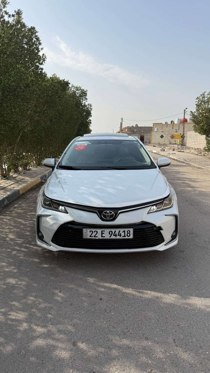 سلام عليكم كورولا مديل ٢٤ ساز ياباني اصلي اصلي اصلي مكينه ١٨٠٠ بانزين ماشيه ٦٠ الف بعدهي بحاله وكاله مكفوله بيه مكانين بارد فوووول مواصفات 
فتحه سقف 
شاشه جبيره
اشاير بل مري
واير لكس 
حساس امامي خلفي 
تحكمات ستيرن 
تبريد قطعتين 
مري شفط 
وبعد بيه هواي مواصفات 
رقم اربيل دولي تحويل 
بيع او مراوس حسب القناعه سعر ١٨٠ وبيه مجال قليل وبل عافيه الي ياخذه *********** موجوده بل بصرة
