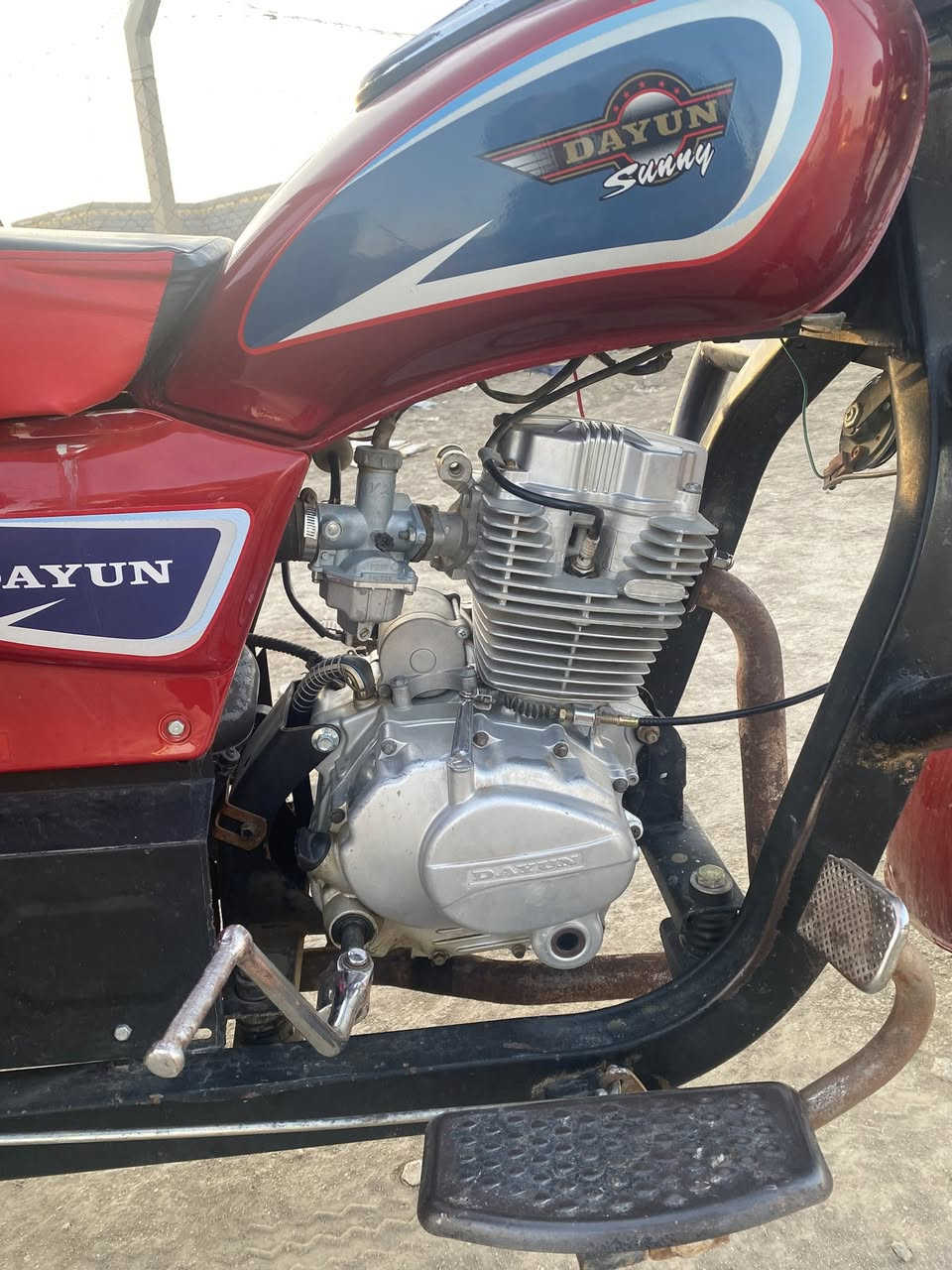 السلام عليكم ستوته للبيع موديل ٢٠١٧ستوته جاهزه ماعوزها شي محرك مامفتوح كهربائيات شغاله كلها تواير جدد أبو لخطه ستوته كامله مكمله السعر ١٦٠٠وبيها مجال قليل ولمو شراي خله يطلع كبل لايعلق مكان ناصريه علوه مخضر الجديده علا طريق سيد خيل لاستفسار لاتصال علا الرقم ***********
