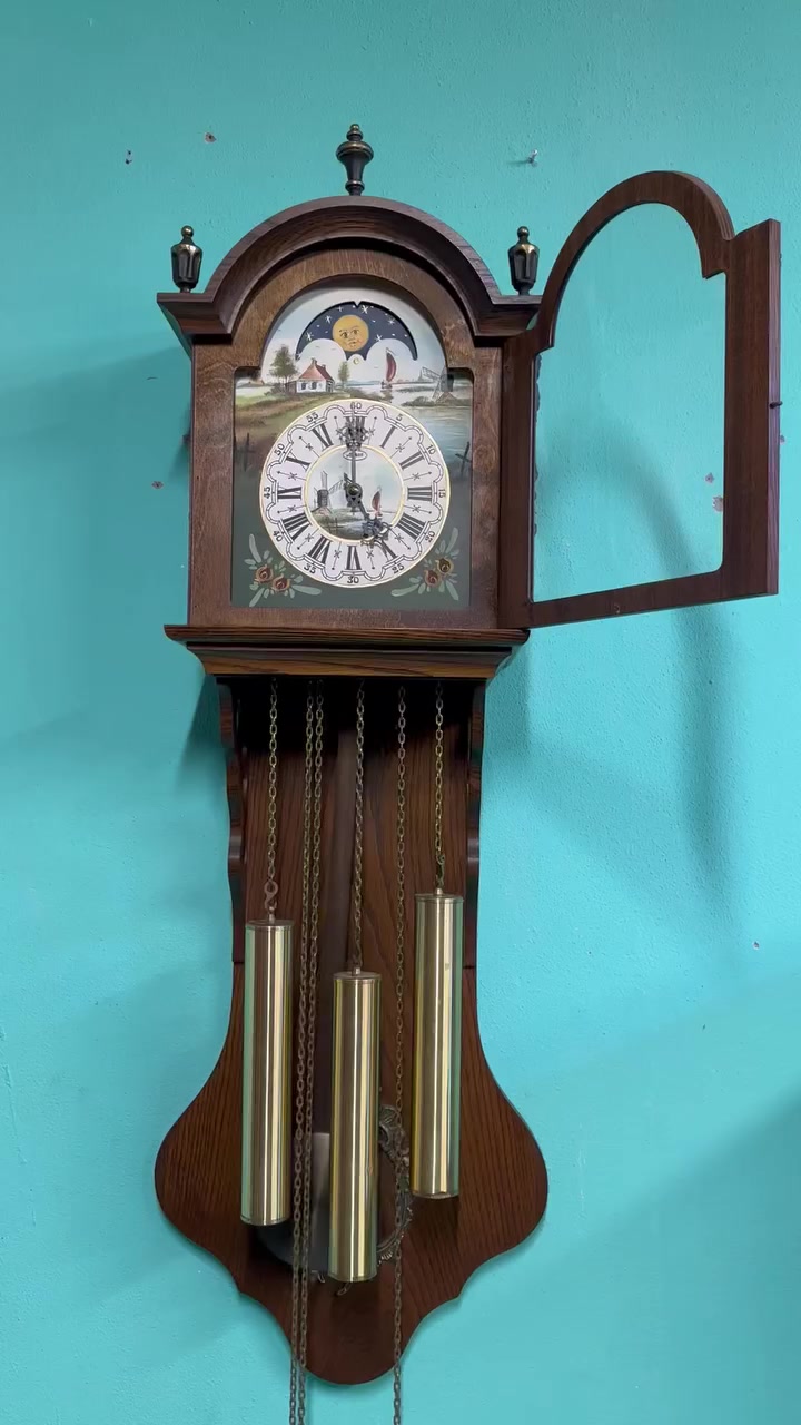 للبيع ساعة بيك بن ثلاث ثقالات بحالة ممتازة لووك سنة الصنع 1965


**إذا كنت صاحب هذا الإعلان وتريد حذفه لأي سبب، رجاءا أرسل رسالة إلى الدعم الفني**