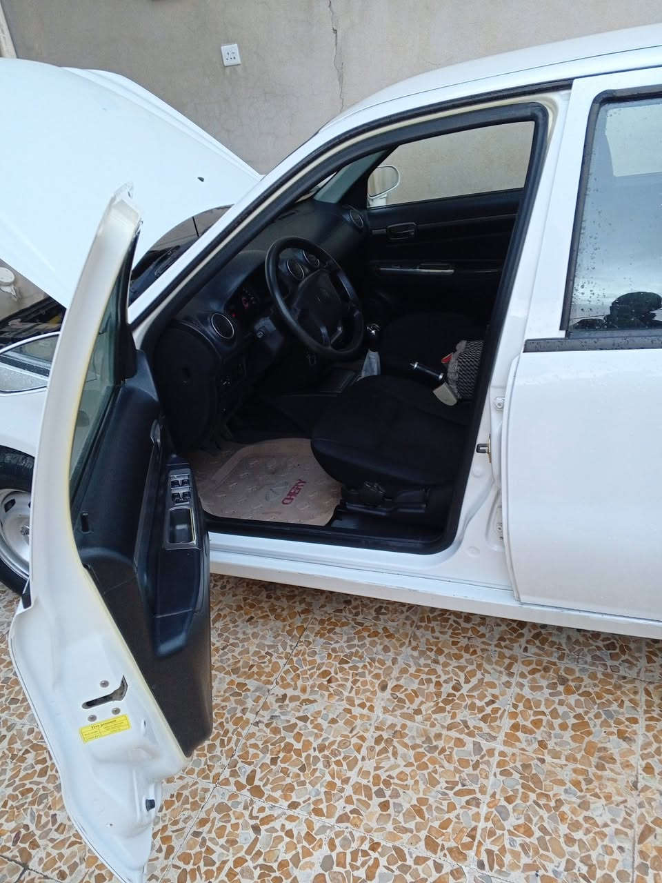 سي كي رقم نينوى موديل 2013 بيها  كاربون جديد رقم جديد سياره على وضع شركه ماشيه 54 الف حقيقي وبيها ملاحظات بسيط ***********
