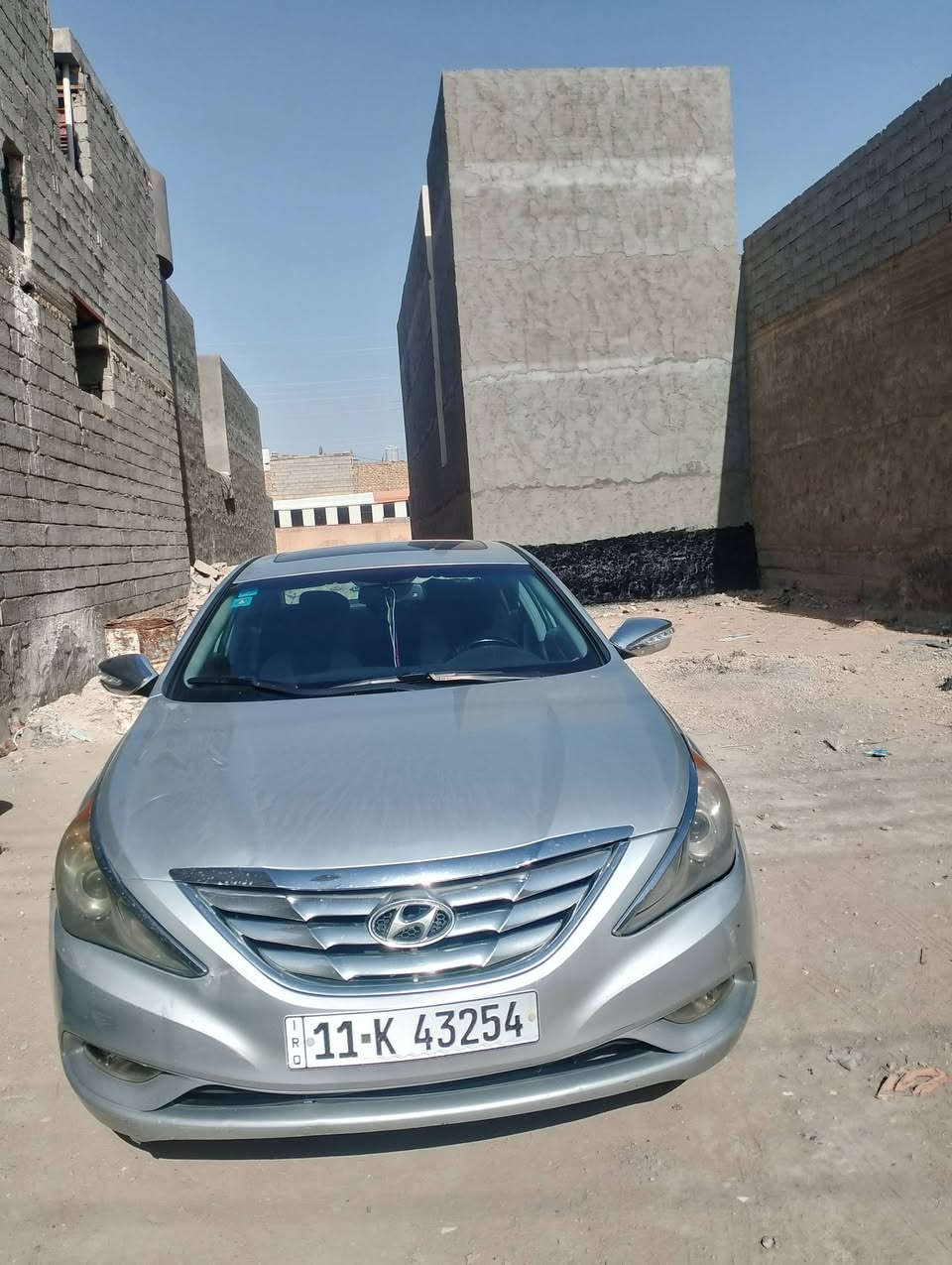 سوناته موديل 2013 السياره بسمي مكفوله واريد امريكي حداديه صدر + گير ومگينه مكفول تبريد شغال جواهه تخم تاير السعر 105 وبيها مجال العنوان كربلاء حي العسكري ***********
