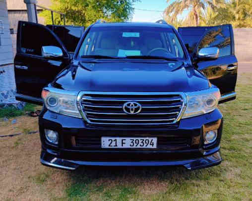 ٢٠١٤ ساز مكفولة ماشية ٢٠٨ ألف كامل مواصفات باج تضليل رقم سليمانية 
سعر 410
مكان السيارة ديالى الخالص
***********
