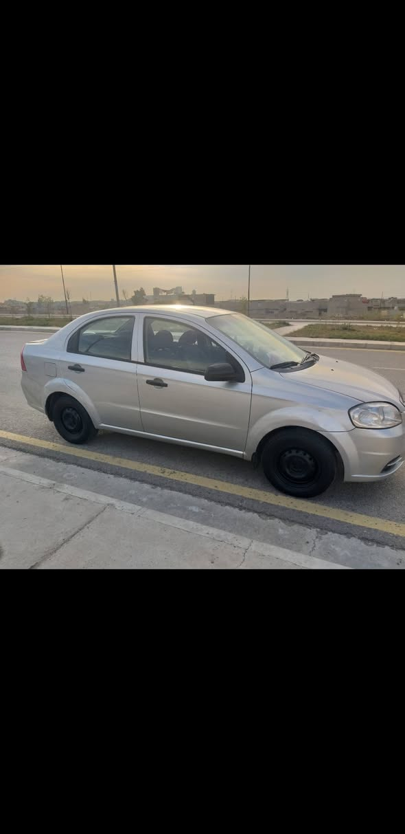 السلام عليكم افيو موديل 2009 للبيع السعر 65 وبيها مجال قليل السياره شرط محرك دبل كير شرط السياره بدون ضرر بس صبغ بل دوسه وبيها بارد اصباعتين فقط قفل مركزي سنتر لوك شاشه بيها جبيس سنوية 2026 بعد ما ساقطه شرط التحويل طخم تايرات جديد وباتري كلها شرط للتواصل على خاص والرقم ***********وشكرا..
