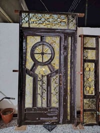 باب • شباك • جديد