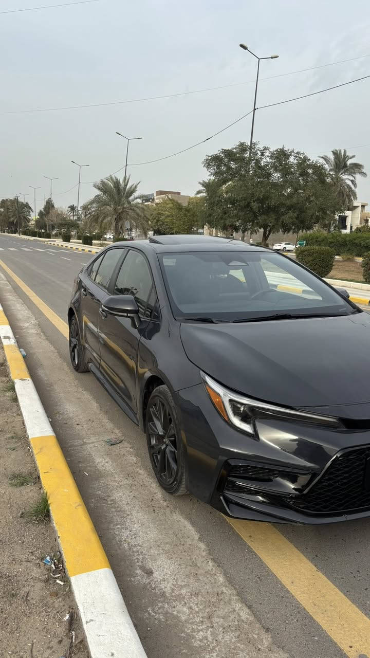 تم تنزيل السعر لغرض العلاج

للبيع تويوتا كورولا 2024 هايبرد SE فول مواصفات  فتحة رادارات ونقط عمياء بالمري شاشه كبير تحكمات ستيرن جهتين بصمة قياده ذاتيه كروس سرعة

⛽ اقتصادية بشكل ممتاز (هايبرد)
✅ استخدام شخصي

ماشية 33 الف 
رقم شاصي JTDBCMFE1R3043509

الهيكل:
🔧 جاملغات أمامية مبدّلة ومصبوغه
🎨 نصف بنيد صبغ
🎨 حافة باب السكن صبغ
( الشغل مرتب ومضبوط بدون ملاحظات طبكاتها كلها بلاديه )
💯 السيارة ما تحتاج برغي واحد جاهزه على اخر حبايه ترايك وين متريد 

وياها رقم مميز بغداد 77200

160 ورقة

عنوان بغداد 
دخول جديد مدفوع الها كمرك وضريبه
رقم ***********
