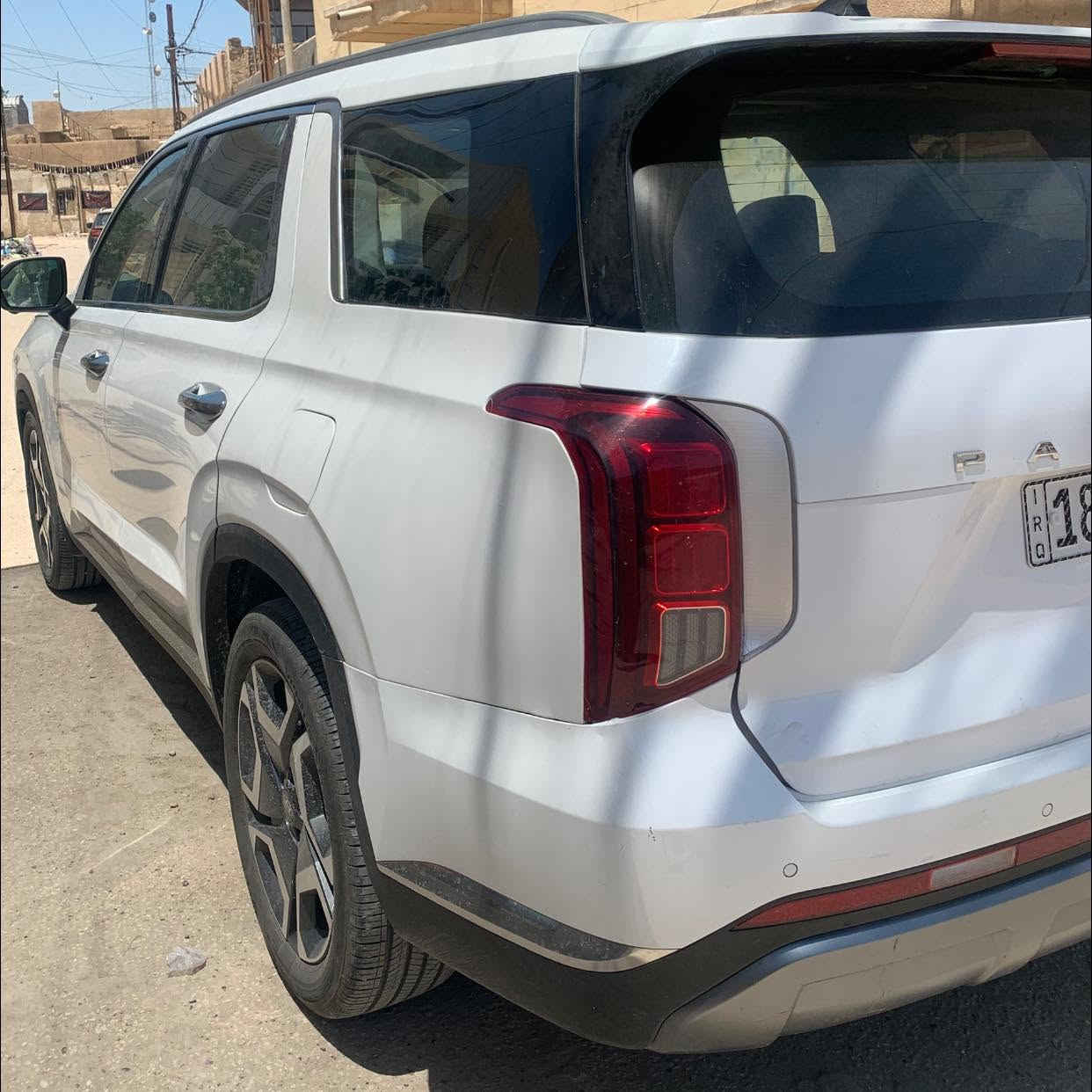 بلسايد
مديل ٢٠٢٥
وارد امريكي / صور لحادث مرفقة بدون ايرباك

فول مواصفات للاخير اعلى  فئه كالكرافي :
بنراما وكشنات خزن كشنات كهرباء تدفئه تبريد كشنات ودركه وداتاشو وهواي مواصفات 

ماشيه 10 ميل 
رقم بابل ب اسمي / كتاب شهداء  
مكان سياره بابل 
ترهم مراوس حسب القناعه 
للاستفسار : ***********
