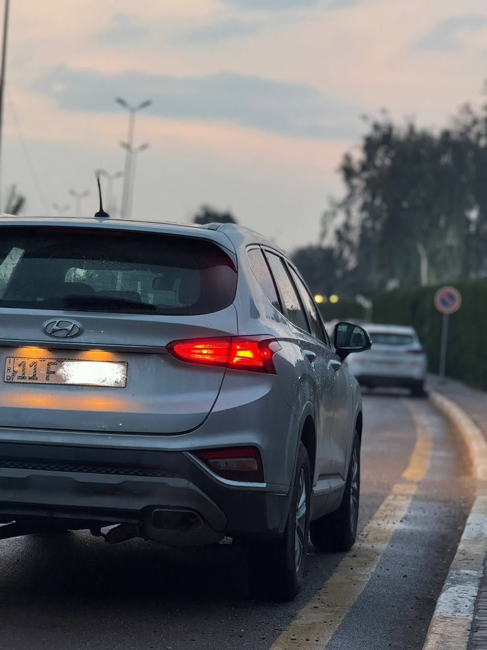 هونداي سنتافيا موديل 2020 السيارة رقم بغداد بأسمي تحويل ثاني يوم
وارد امريكي
بدون حادث سرقة وبيها بابين صبغ 
ايرباك سليم
محرك 4 سلندر GDI 2400 
السيارة نضيفة جداً ماشية 39 الف
تحتوي على نظام الAuto hold للاطفاء التلقائي بالازدحام
تحكمات ستيرن جهتين
منفذ شحن ومنفذ CarPlay
شاشة كبيرة
5 راكب
تدفئة تبريد 
دواخل سليمة السيارة محرك گير كفالة عامة
السعر 18 الف وبيها مجال
للاستفسار ***********
