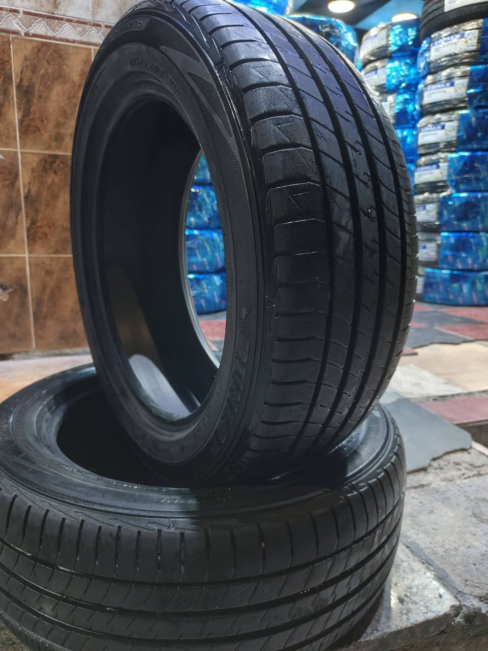بعد إذن الادمن المحترم 
جوز مستعمل نخب دنلوب يباني القياس 215/55/17


**إذا كنت صاحب هذا الإعلان وتريد حذفه لأي سبب، رجاءا أرسل رسالة إلى الدعم الفني**