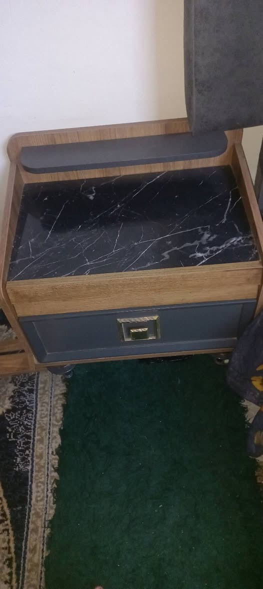 السلام عليكم غرفة تركي للبيع كبيرة جدا ونظيفة تسكام موسوكية العنوان بغداد حي الجهاد قرب السوق


**إذا كنت صاحب هذا الإعلان وتريد حذفه لأي سبب، رجاءا أرسل رسالة إلى الدعم الفني**