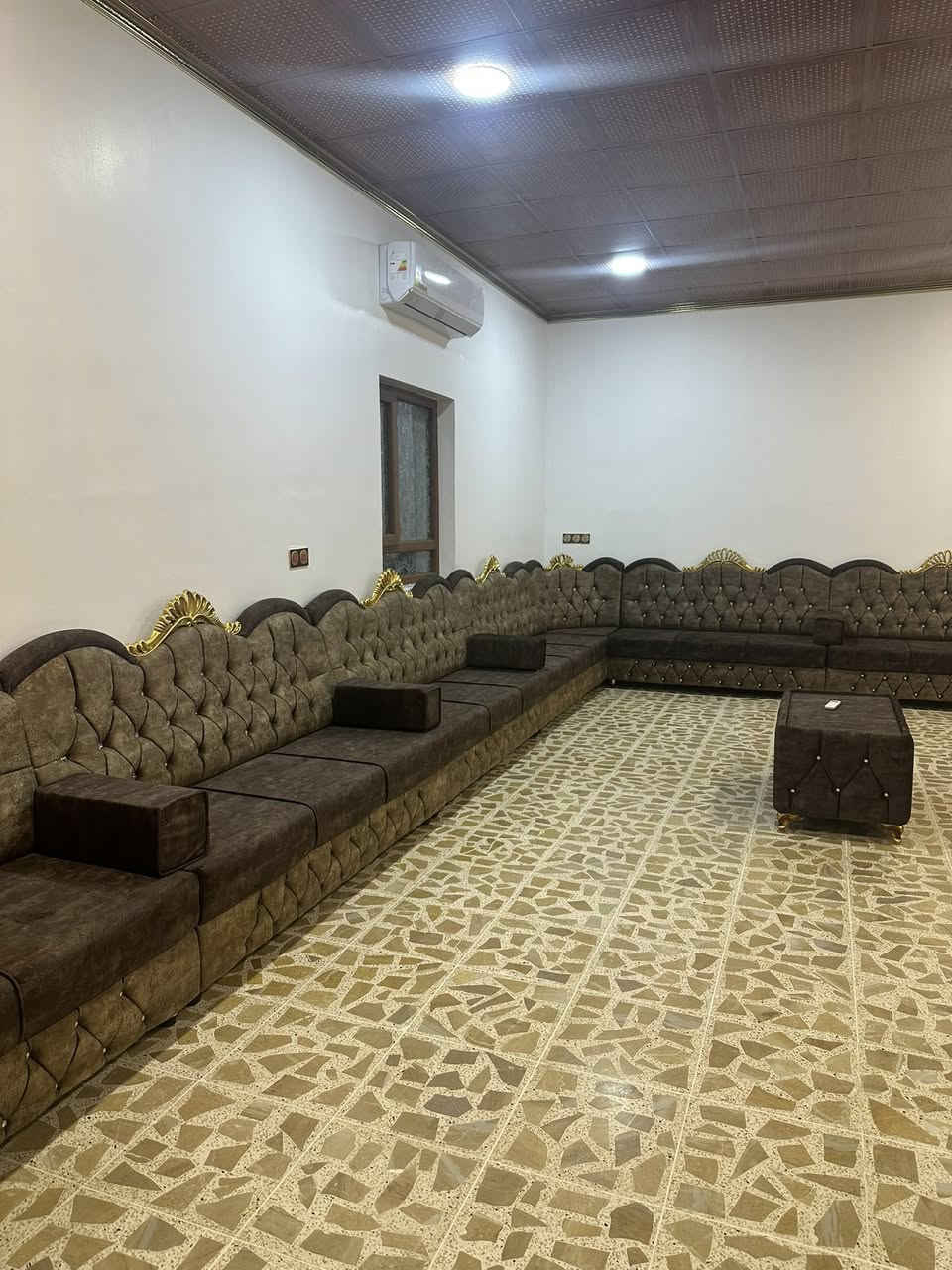 معمل جوهرة القائم للأثاث 👍

#تم تسليم ديوان عمر ابو خطاب الراوي   ❤️
في قضاء راوه
#بالخير عليكم ان شاء الله 👍❤️
باداره 
علاء ال غازي ‭ ‭+٩٦٤ ٧٨٢ ٩٢٣ ٤٢٠٠‬
 سليمان ال غازي ***********
