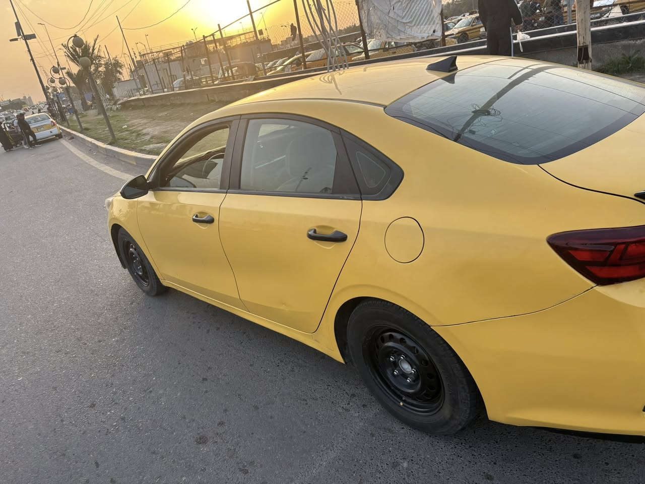 فورتي موديل2019وحادثة مال امريكة موضح بل صور شواصي لغد مكفولات يرباك الاستيرن طاك وراجع سستم سيارة نضيفةوكاملة سعر123 وبيهة مجال بسيط  مكاني بغداد الوزيرية
***********
