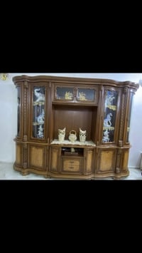بوفيه خشب نظيفه للبيع العنوان بغداد حي الجهاد 07733383839