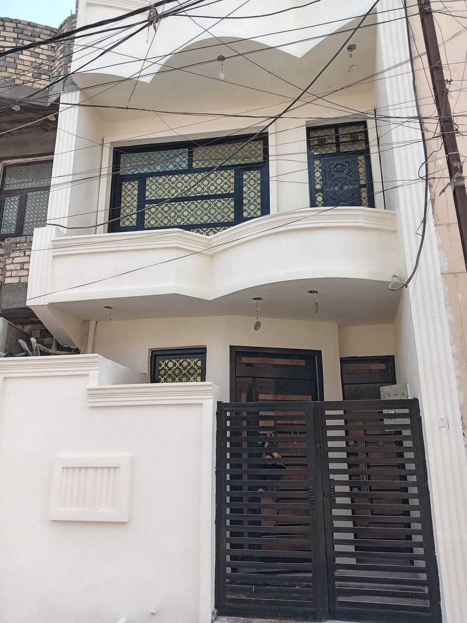 إسلام عليكم صباغ وطلاس متفرغ حالين شغل نضيف صباغ داخلي وخارجي *********** مكاني استفسار *********** واتساب *********** مكاني بغداد ***********
