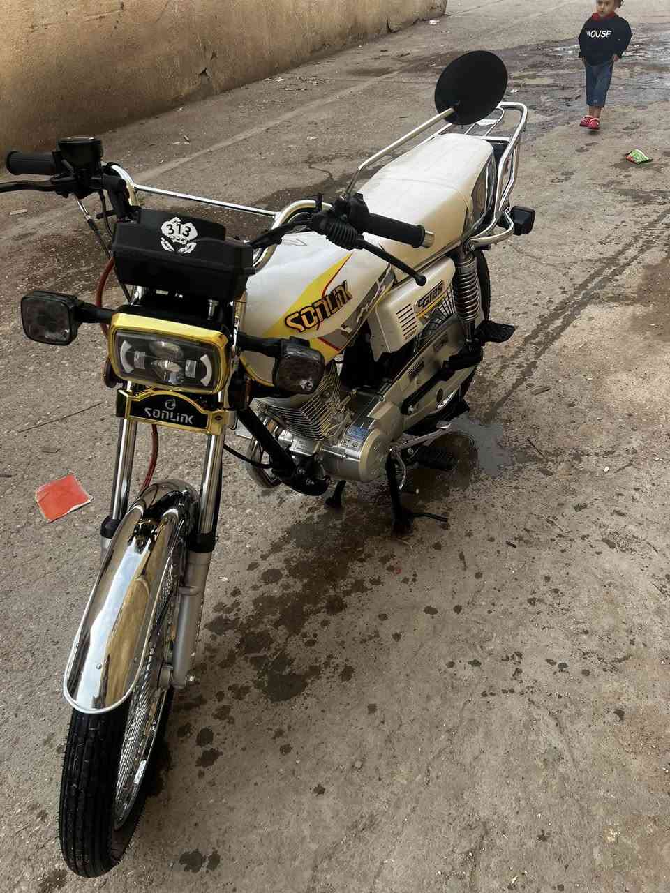 سولنك موديل 23   سنويه. سعر مليون و700


**إذا كنت صاحب هذا الإعلان وتريد حذفه لأي سبب، رجاءا أرسل رسالة إلى الدعم الفني**