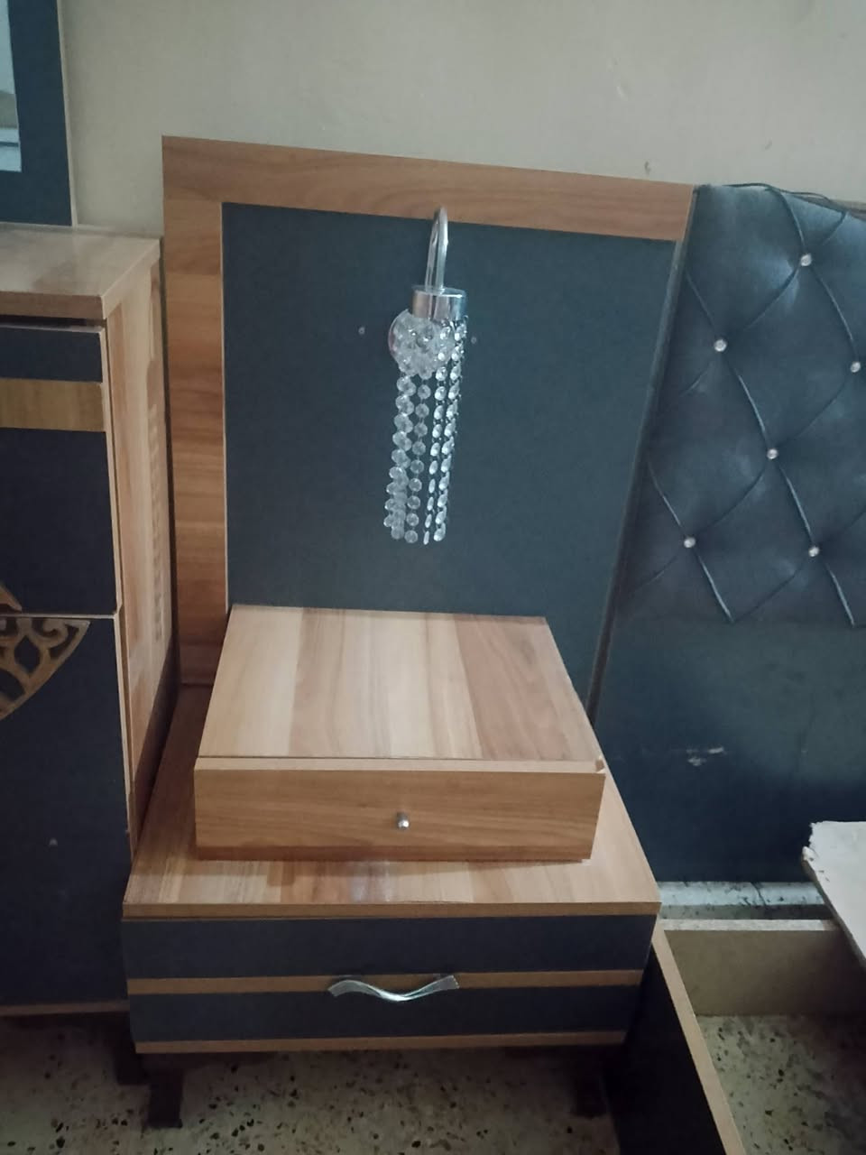 مساء الخير للجميع موجود غرفة نوم للبيع 5قطع السعر 300لاكسر ولاخسف


**إذا كنت صاحب هذا الإعلان وتريد حذفه لأي سبب، رجاءا أرسل رسالة إلى الدعم الفني**