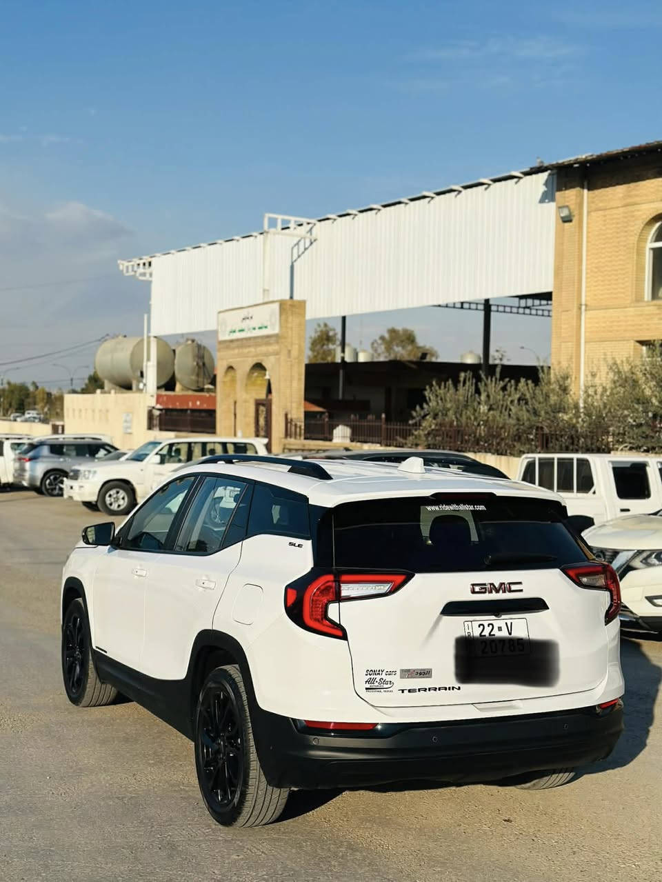 للبيع جيمسي تيران
موديل 2024 SEL بلاكتوب 
بنيد و جاملغ و شويه بالباب 
السونار موجود ماشيه 30 الف 
گير محرك بشرت اربعة سلندر كفالة 
العنوان أربيل السعر 170 بيها مجال
واتساب؛ ***********
