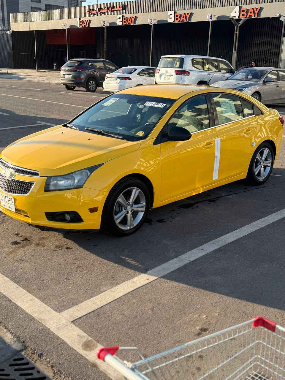 سلام عليكم  للبيع شوفرليت  كروز رقم  بغداد  مديل 2013 وارد أمريكي ضربته جاملغ خلفي مكينه 1800  سياره جاهزه مابيه نقص
السعر 68 وبيه حك الجيه  مكانها بغداد الشعب 
***********
