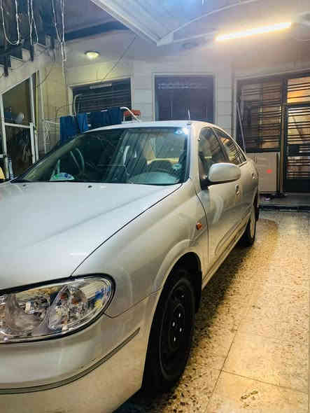 نيسان سني ياباني 2005 اصل رقم بغداد الجديد بسمي 
السياره شوفه عينكم كلش نظيفه ومرتبه 
تخم تاير جديد تبريد ثلج كير محرك كله نظيف  غرفه السياره كلش نظيفه وشادلهه لايتات زنون نهار 
السياره صبغ عام واكفلهه من الكلبه فقط جماليه لان تعرف هذه اللون يجرد بمرور الوقت 
السعر:٨٦ وبيهه مجال حك الجيه فقط
مكاني:بغداد-اليرموك
*********** بغداد
