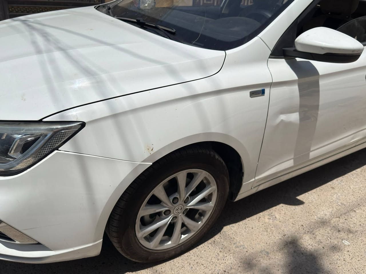 Mg 5 2023
ام جي فايف 2023 مواصفات كومفورت
حساسات
كاميرا خلفية
بصمة
ماشية 36000
تبريد كهربائيات كير مكينه كلشي مكفول على وضع الشركة
صبغ قطعه وحده تحت الباب
وطخات بارد
السعر 97$
للاستفسار اكثر
***********
