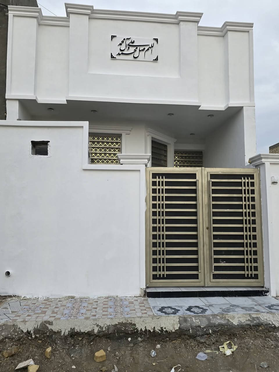 مشتمل ١٠٠ متر مطلوب مبادرة للبيع
السعر ٢٠ مليون ومطلوب ٩٥ مبادرة تتحول على المشتري 

حي الحوراء _شارع الكفاح 

***********
