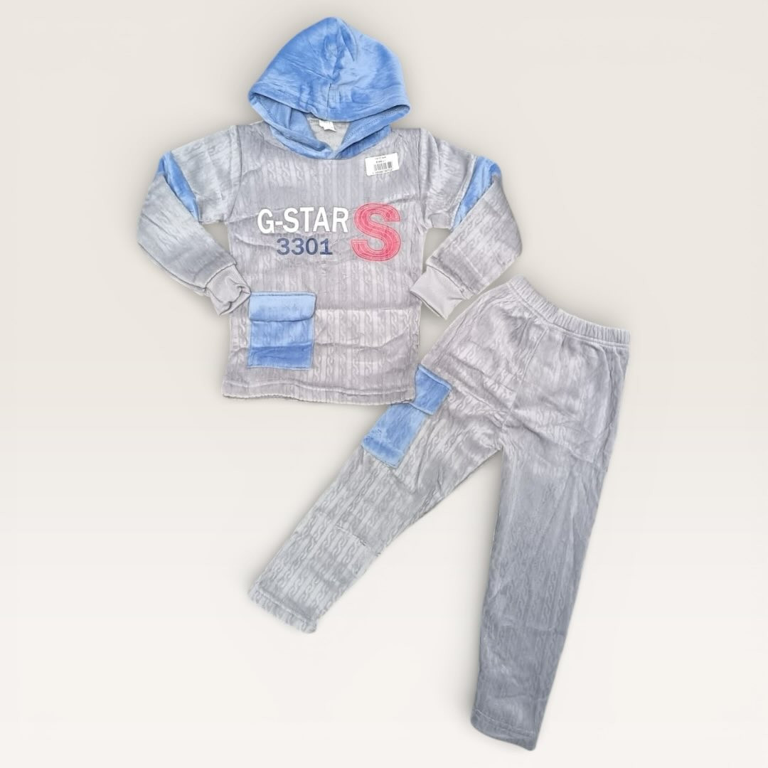 ✨ تم وصول موديلات جديدة ✨
تراك قديفة مبطن خامة دافية ومريحة للأطفال 🤍
مناسب للشتاء وبسعر يناسب الجميع 💥

🔹 القياس: من سنة ونص إلى 6 سنوات
🔹 السعر: 6,000 دينار فقط

🚚 التوصيل:
▪ النجف – الكوفة – الأقضية والمجمعات: 3,000 د.ع
▪ باقي المحافظات: 5,000 د.ع

📍 الموقع: النجف، حي الجامعة، شارع جامعة سلام، مقابل كرزات أبو حسن، مجاور مجمع بيت الكرادة
📲 للاستفسار والتوصيل واتساب فقط: ***********

حياكم الله 🌸 الكمية محدودة
